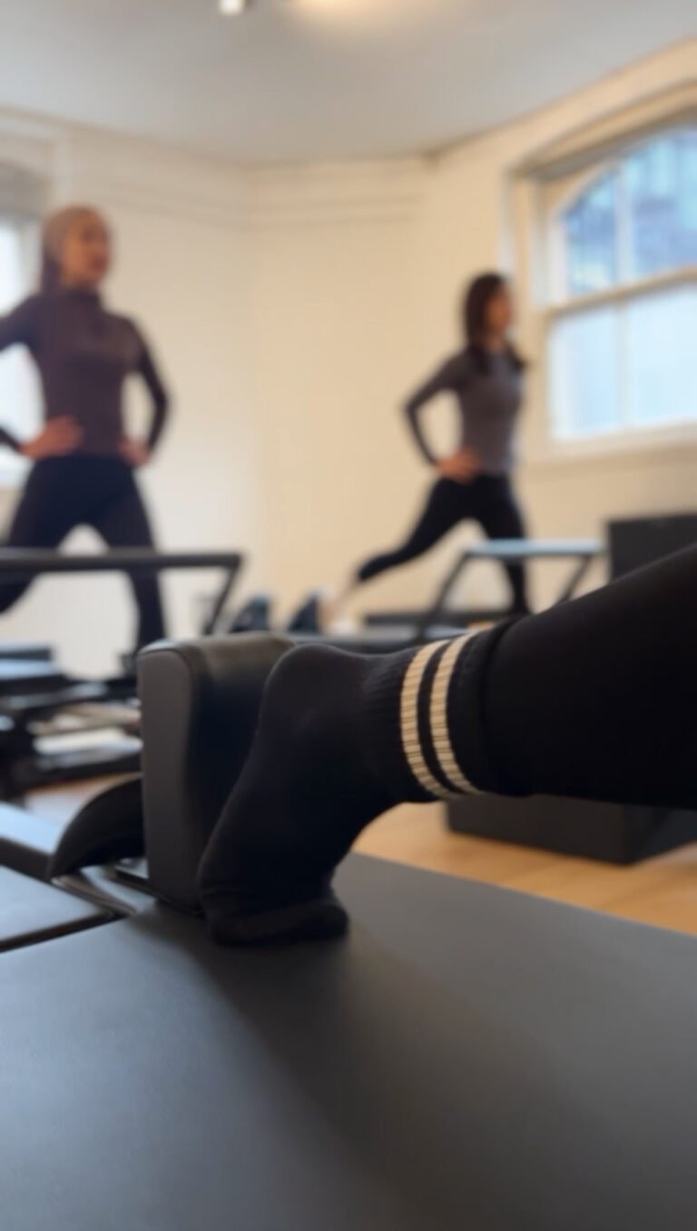 Reformer Pilates London Bridge – Team Building Sessions